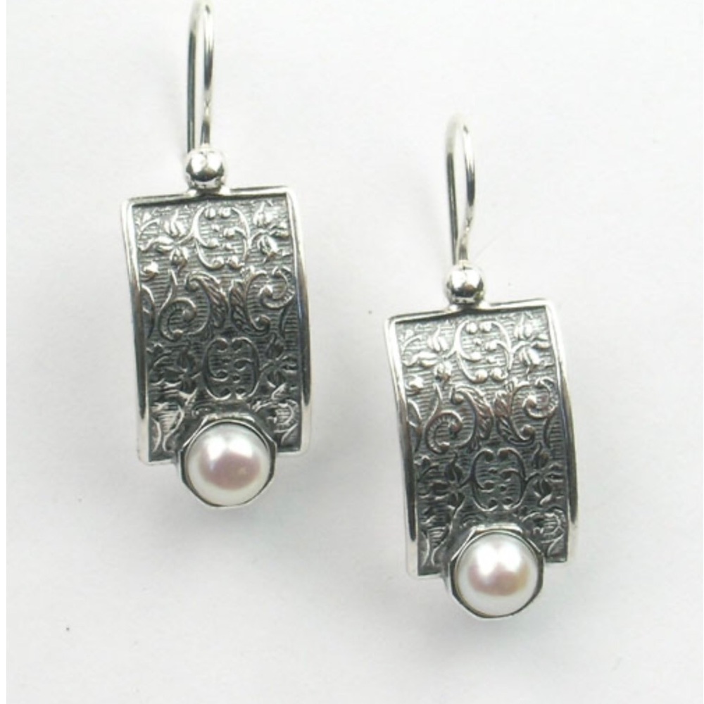 Elegant Silver Pearl Earrings